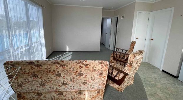 2 Bedroom Unit in the Heart of Tuakau - Photo 1