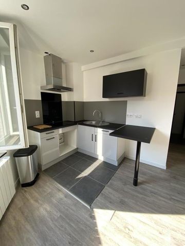 Location Appartement 2 pièces 27m² AMIENS 80000 - Photo 4