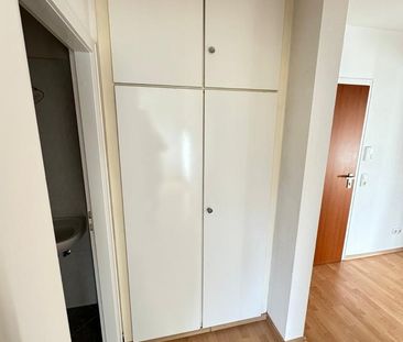 DIREKT EINZIEHEN | ZENTRAL GELEGENE 2,5-RAUM WOHNUNG AM FIREDENSPARK - Foto 1