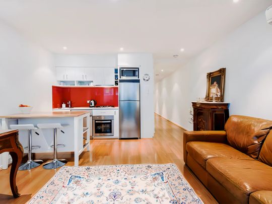 2 Bed, 1 Bath - Photo 1