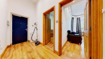 2 Bed 2 Bath, Flat 15, 62-64 - Photo 2