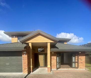PAPAKURA, 4 BEDROOMS - Photo 6