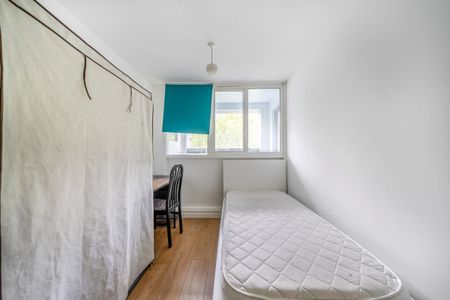 3 bedroom apartment to rent - Photo 2