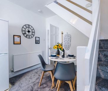 Walter Street - Photo 6