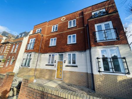 St. Andrews Road, Avonmouth, BS11 - Photo 4
