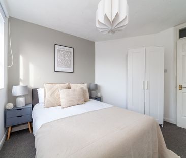 2 Bed Flat, Castlehaven Road, NW1 - Photo 6