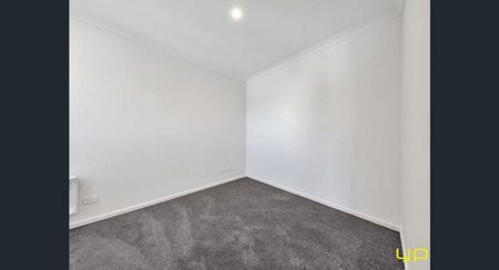 Affordable Townhouse Living in Officer - Photo 5