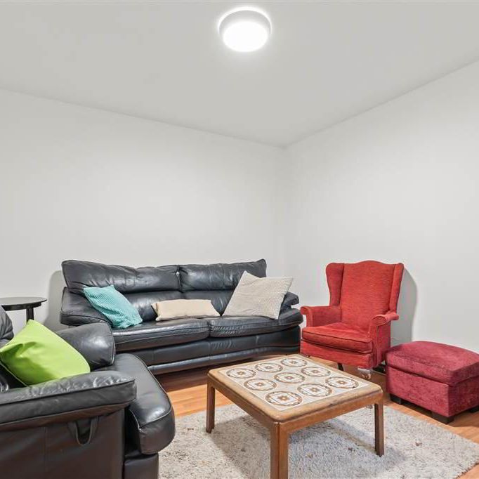 Bedroom 5, 10a Clonavon Terrace, Ballymena, BT43 5BE - Photo 1