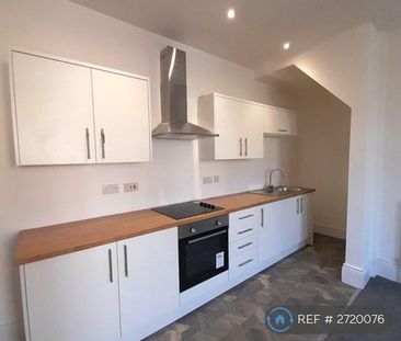 3 bedroom terraced house to rent - Photo 3