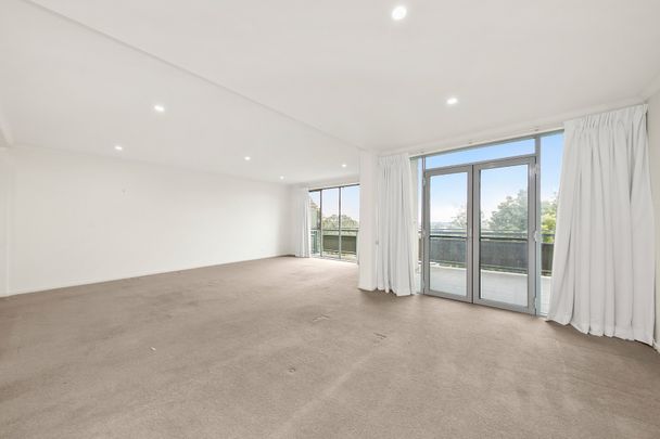 26/3 Sovereign Point Court, Doncaster - Photo 1