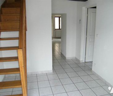 A LOUER APPARTEMENT T3 DUPLEX A TAVAUX (39500) - Photo 2