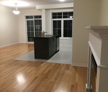 For Lease - 126 Alvin Pegg Drive, East Gwillimbury, Ontario - Photo 5