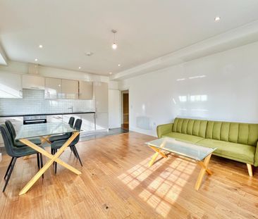 1 Bed Flat, Bermondsey Wall East, SE16 - Photo 3