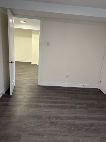 For Lease - 2474 Heaton Avenue Unit# B, Elmvale Acres and Area, Ontario - Photo 2