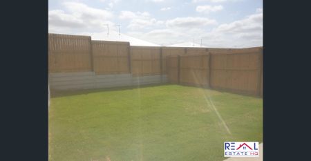 1/14 Pinot Street, Logan Reserve, Qld 4133 - Photo 2