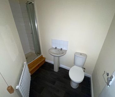 Barrow Road - Photo 4