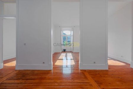 Apartment T1 in Santa Maria Maior, Lisboa - Photo 3