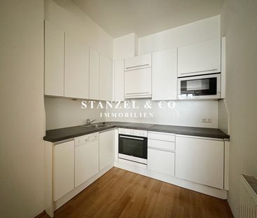 ZENTRALES 2 ZIMMER ALTBAUAPARTMENT MITTEN IM DRITTEN - Photo 6