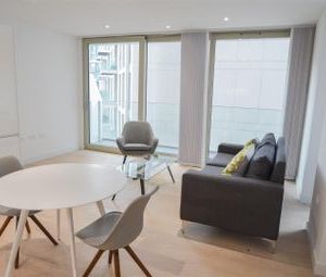 1 Bedrooms Flat to rent in Admiralty Avenue, London E16 | £ 310 - Photo 1