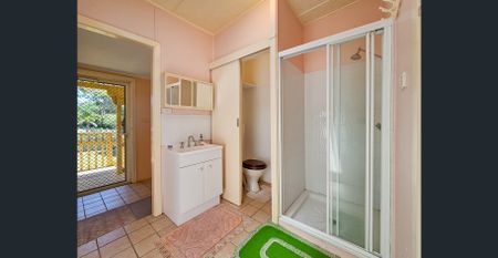 Coastal living – Metres from Garden Bay - Photo 4