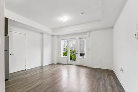 For Lease - 1525 Kingston Road Unit# 302, Pickering, Ontario - Photo 2