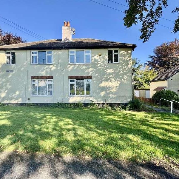 Daw Royds, Almondbury, Huddersfield, HD5 - Photo 1