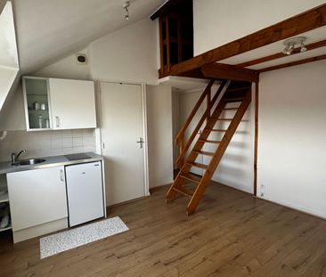 Location Appartement 1 pièce 16m² - Photo 3