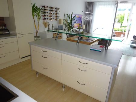 Wunderschöne 3 Zimmer Wohnung mit Garten und Terrasse, ruhige Innenhoflage - Foto 4