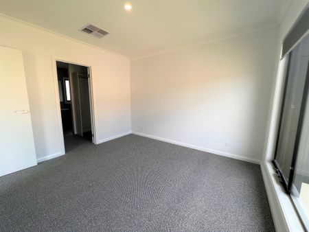 12 Bradbury Lane - Photo 4