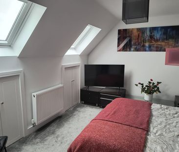 5 Bed Semi-Detached House, Bridgwater Road, BS13 - Photo 5