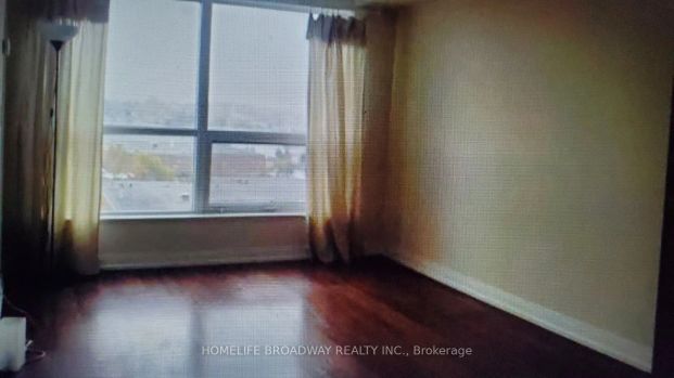 181 Village Green Square #611 - Photo 1