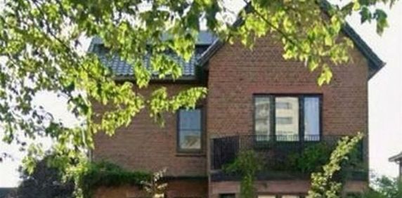 Uitzonderlijke woning te huur in Genk voor € 1.500 met 3 slaapkamers - Photo 2