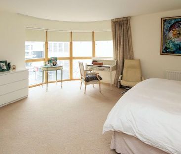 3 bedroom flat to rent - Photo 5