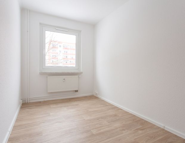 Frisch renoviert - 4-Raum Wohnung in toller Lage - Foto 1