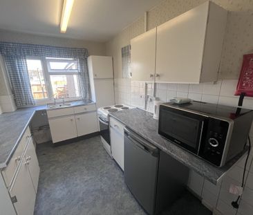 Cromwell Lane, Birmingham - Photo 1