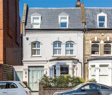 4 bedroom end of terrace house to rent - Photo 2