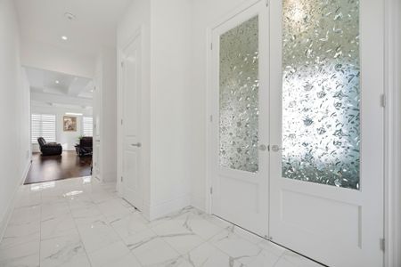 For Lease - 2380 Edward Leaver Trail, Oakville, Ontario - Photo 2