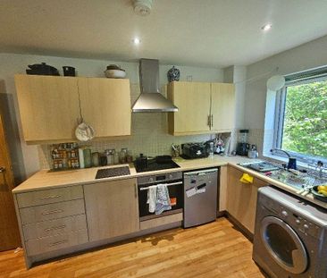 2 bedroom flat to rent - Photo 5