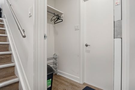 For Lease - 506 MUTUAL Street Unit# B, Overbrook - Castleheights and Area, Ontario - Photo 2