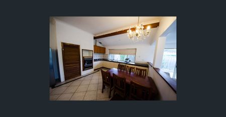 Perfect Location.. walking distance to Primary School.. - Photo 5