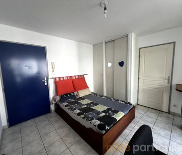 A LOUER - STUDIO 24 M2 MEUBLE - SAINTE-CLOTILDE - Photo 1