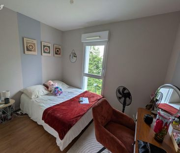 À louer, appartement T3 de 65,23 m² situé au 2 étage avec ascenseur... - Photo 3