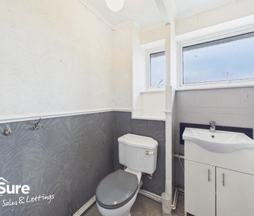 3 bedroom semi-detached house to rent - Photo 6