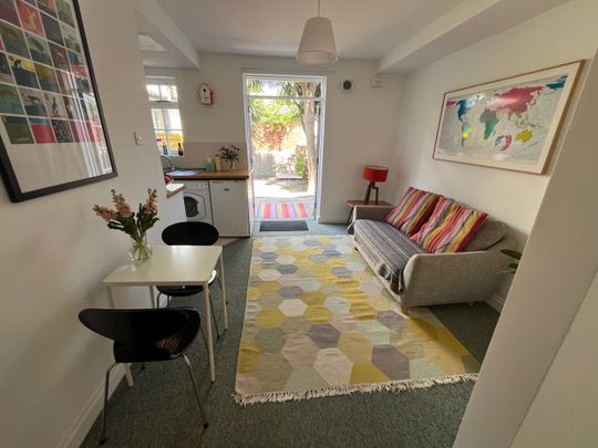 1 Bed Flat, Southey Street, BS2 - Photo 1