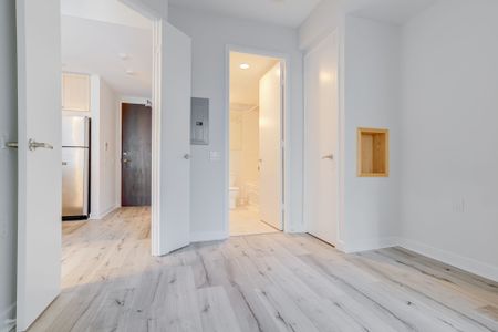 For Lease - 85 Bloor Street Unit# 1912, Toronto, Ontario - Photo 3