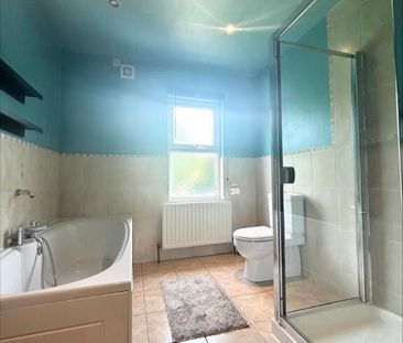 32 Princes Street, Dromore, BT25 1AY - Photo 4