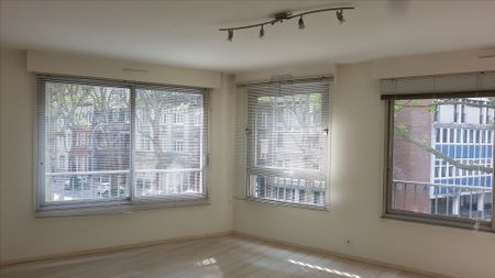 PROCHAINEMENT ! Beau T2 avec parking boulevard Vauban à LILLE. - Photo 3