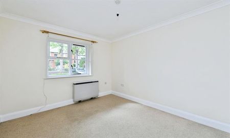 The Croft, College Road - Photo 2