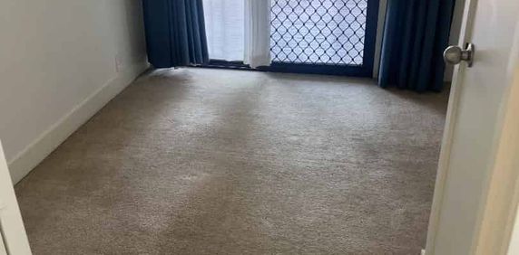 Hamilton Central with River Views - Photo 2