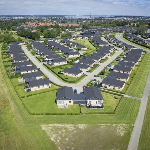 Skønt 4-værelses fritliggende hus i eftertragtet kvarter. - Foto 1